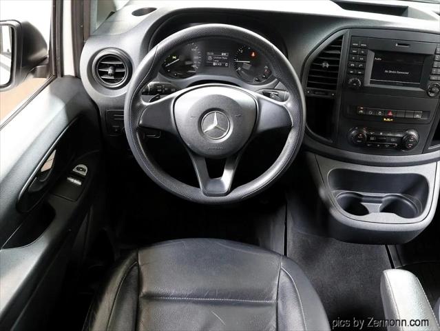 2017 Mercedes-Benz Metris Standard