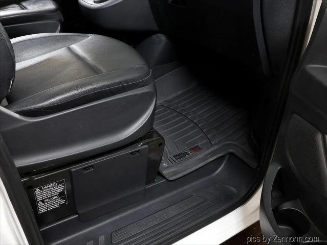 2017 Mercedes-Benz Metris Standard