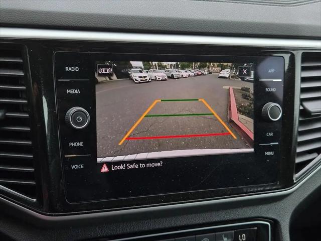 2023 Volkswagen Atlas 2.0T SE w/Technology