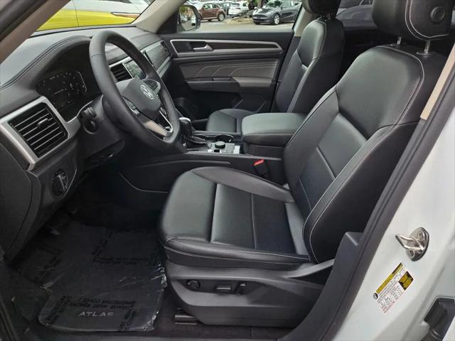 2023 Volkswagen Atlas 2.0T SE w/Technology