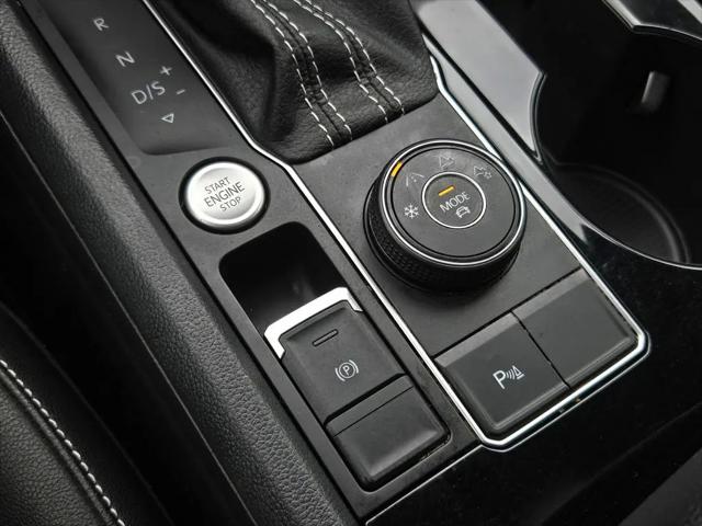 2023 Volkswagen Atlas 2.0T SE w/Technology