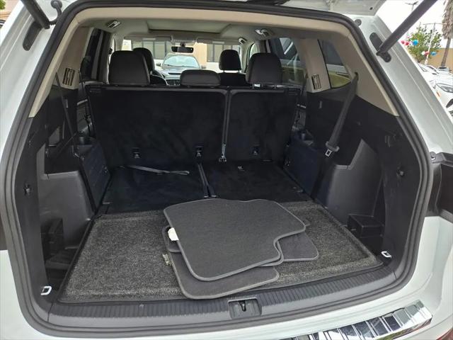 2023 Volkswagen Atlas 2.0T SE w/Technology