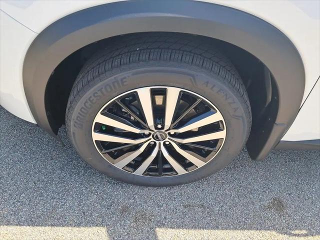 2025 Nissan Pathfinder Platinum 4WD