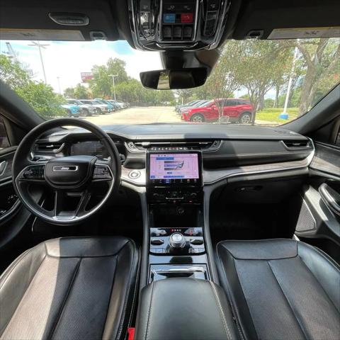 2023 Jeep Grand Cherokee L Overland 4x4