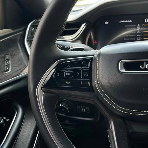 2023 Jeep Grand Cherokee L Overland 4x4