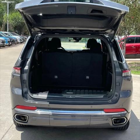 2023 Jeep Grand Cherokee L Overland 4x4