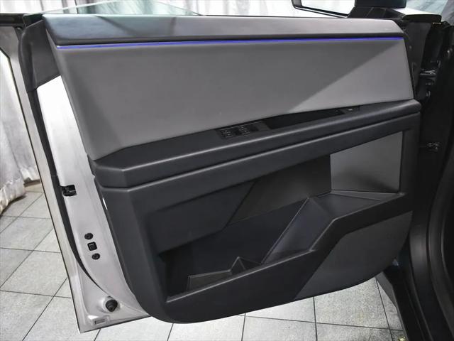 2025 Tesla Cybertruck All-Wheel Drive