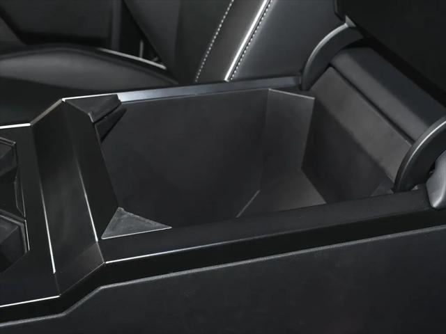 2025 Tesla Cybertruck All-Wheel Drive