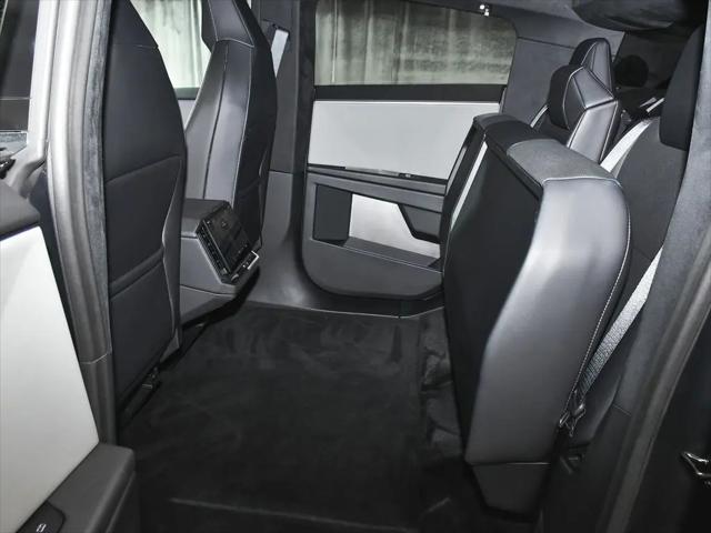2025 Tesla Cybertruck All-Wheel Drive