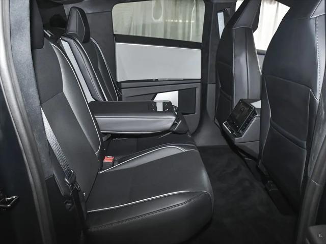 2025 Tesla Cybertruck All-Wheel Drive