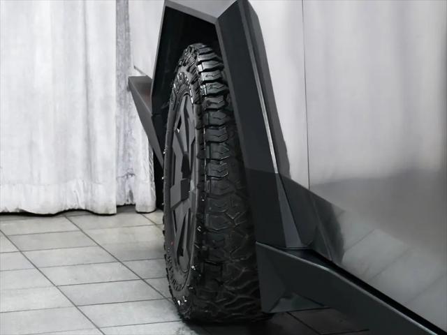 2025 Tesla Cybertruck All-Wheel Drive