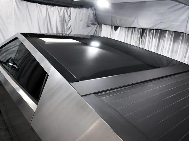 2025 Tesla Cybertruck All-Wheel Drive