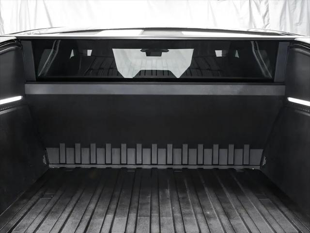 2025 Tesla Cybertruck All-Wheel Drive