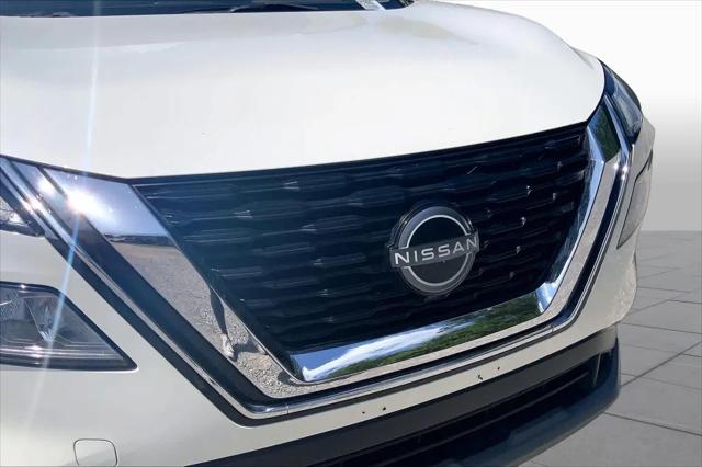 2023 Nissan Rogue SV FWD