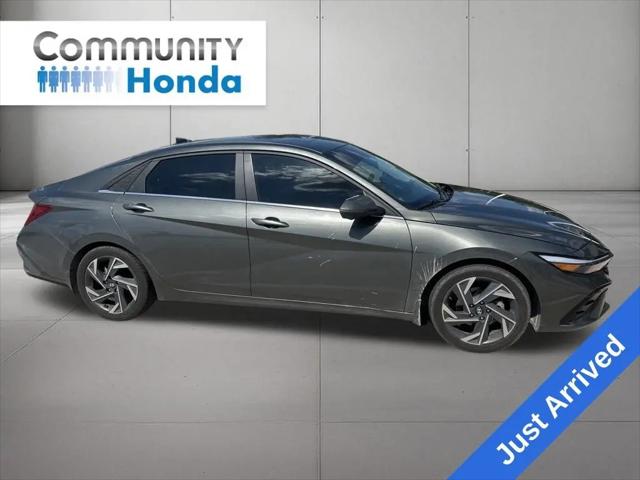 2024 Hyundai Elantra Limited