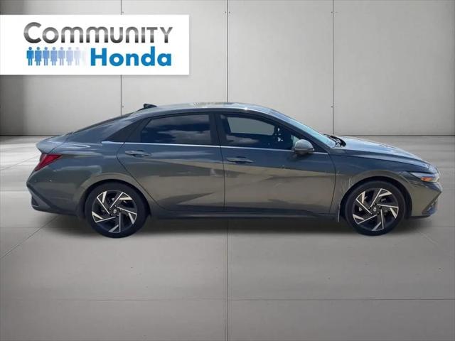 2024 Hyundai Elantra Limited