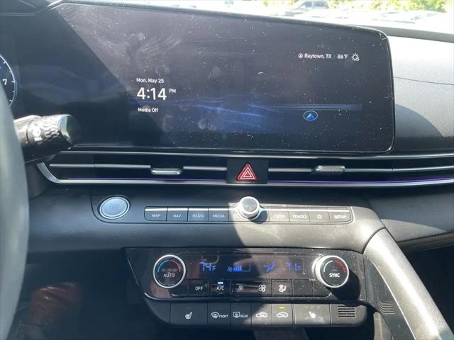 2024 Hyundai Elantra Limited