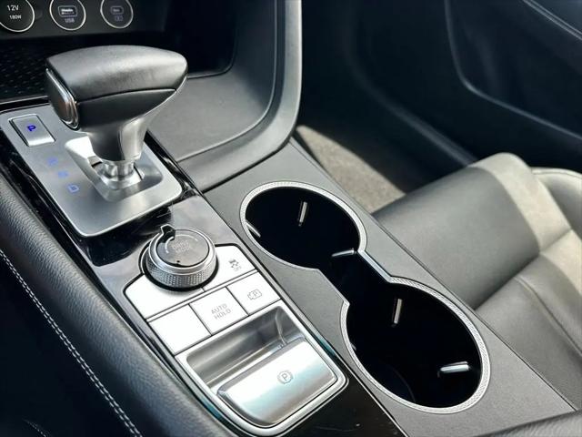 2025 Genesis G70 2.5T RWD