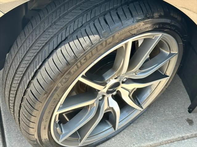 2025 Genesis G70 2.5T RWD