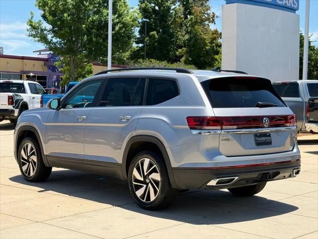 2025 Volkswagen Atlas 2.0T SE w/Technology