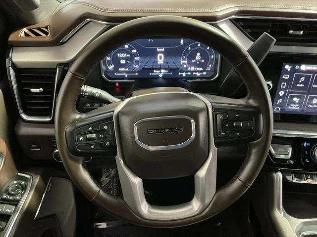 2024 GMC Sierra 2500HD 4WD Crew Cab Standard Bed Denali