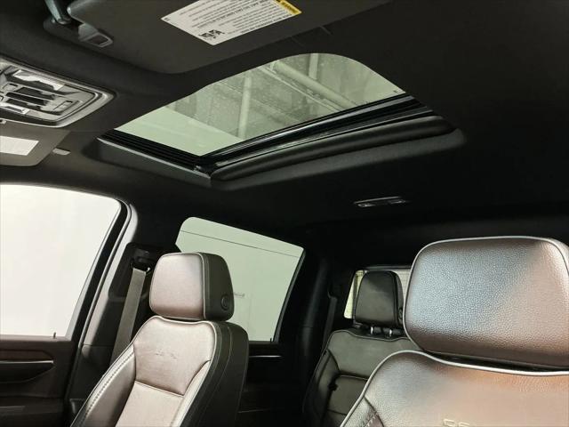2024 GMC Sierra 2500HD 4WD Crew Cab Standard Bed Denali