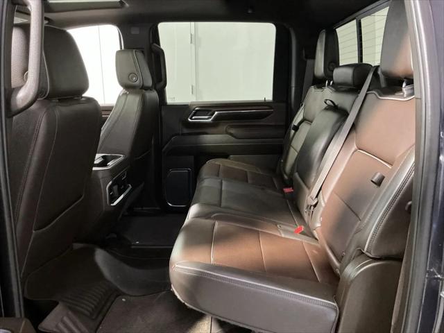 2024 GMC Sierra 2500HD 4WD Crew Cab Standard Bed Denali