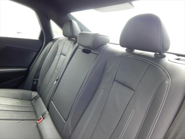 2023 Audi A4 Premium Plus 45 TFSI S line quattro S tronic