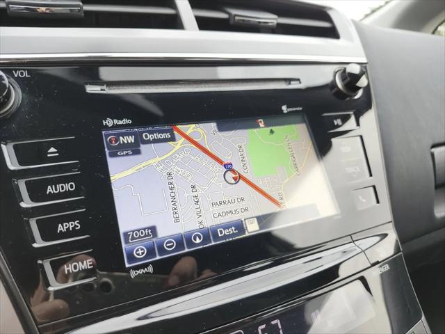2017 Toyota Prius v Four