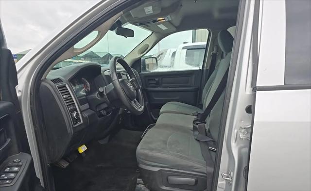 2018 Ram 1500 Express Crew Cab 4x4 5'7" Box