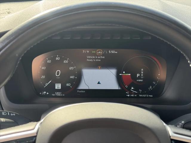 2020 Volvo XC90 Hybrid T8 Momentum 7 Passenger