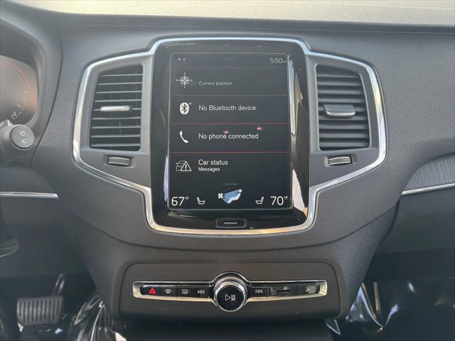 2020 Volvo XC90 Hybrid T8 Momentum 7 Passenger