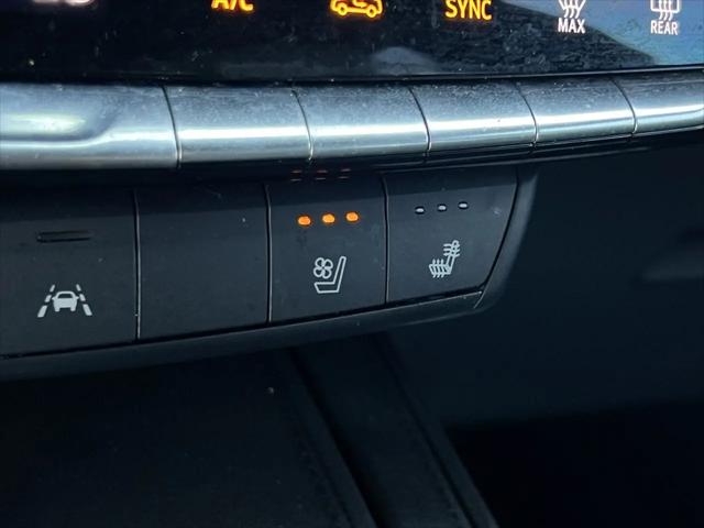 2025 Cadillac XT4 FWD Sport