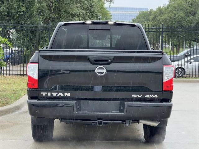 2024 Nissan Titan Crew Cab SV 4x4