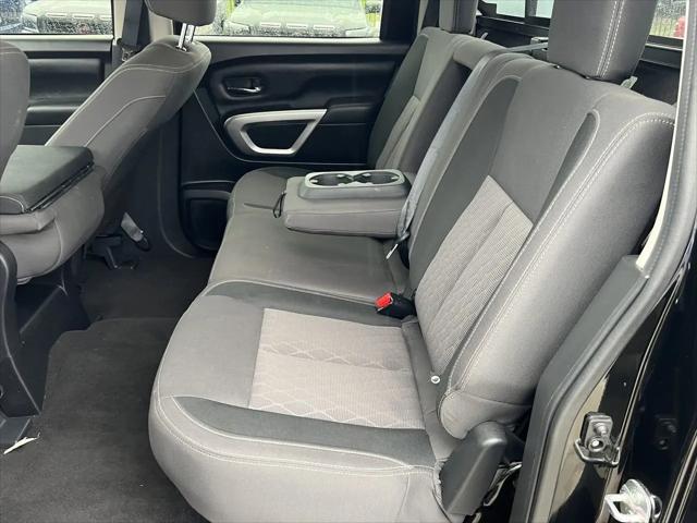 2024 Nissan Titan Crew Cab SV 4x4