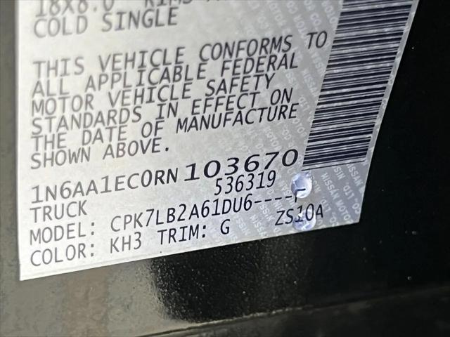 2024 Nissan Titan Crew Cab SV 4x4