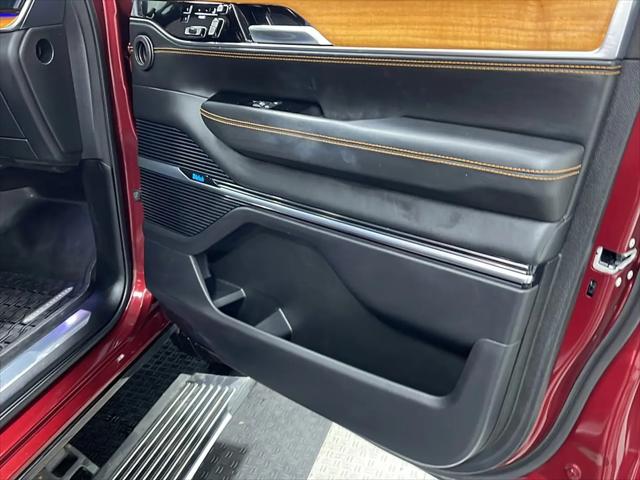 2023 Jeep Grand Wagoneer Series III 4x4