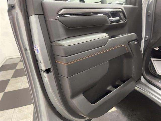 2026 GMC Sierra 2500HD Crew Cab, Standard Bed, AT4, 4WD