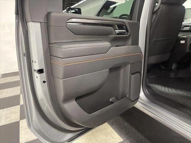 2026 GMC Sierra 2500HD Crew Cab, Standard Bed, AT4, 4WD