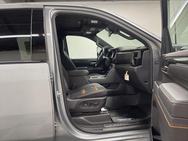 2026 GMC Sierra 2500HD Crew Cab, Standard Bed, AT4, 4WD