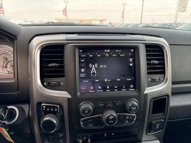 2023 Ram 1500 Classic SLT Crew Cab 4x4 5'7" Box