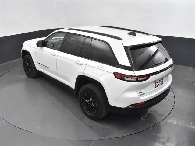 2025 Jeep Grand Cherokee Altitude 4x4