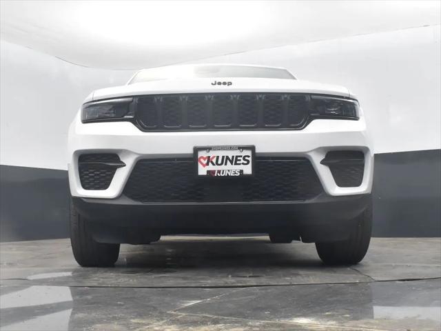 2025 Jeep Grand Cherokee Altitude 4x4