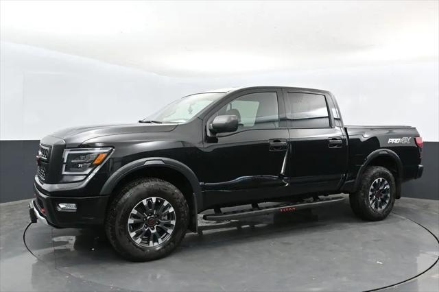 2023 Nissan Titan Crew Cab PRO-4X 4x4