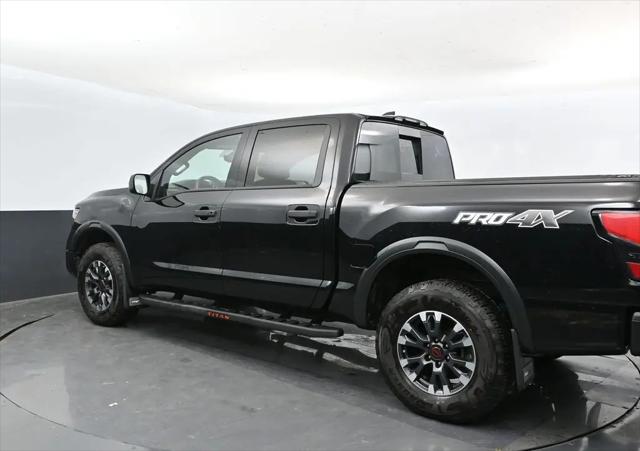 2023 Nissan Titan Crew Cab PRO-4X 4x4