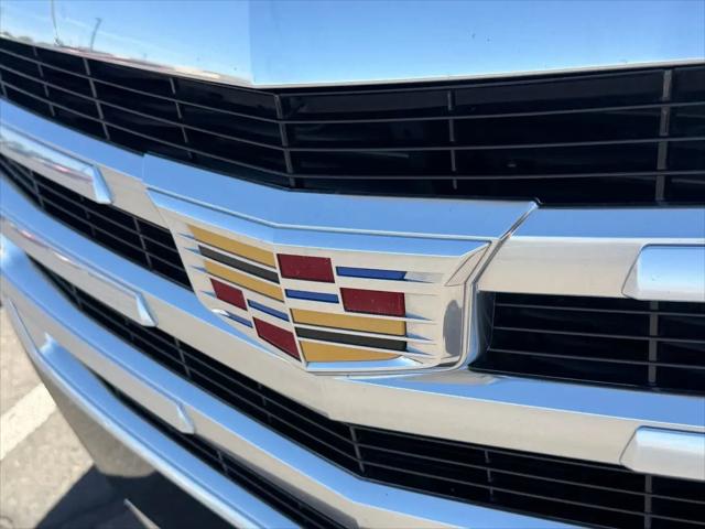 2016 Cadillac Escalade Luxury Collection