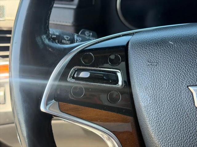 2016 Cadillac Escalade Luxury Collection