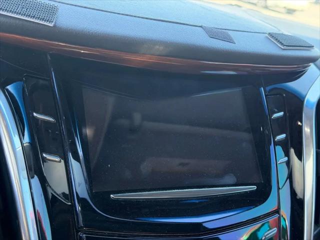 2016 Cadillac Escalade Luxury Collection