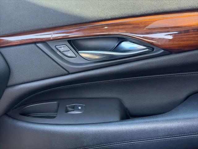 2016 Cadillac Escalade Luxury Collection