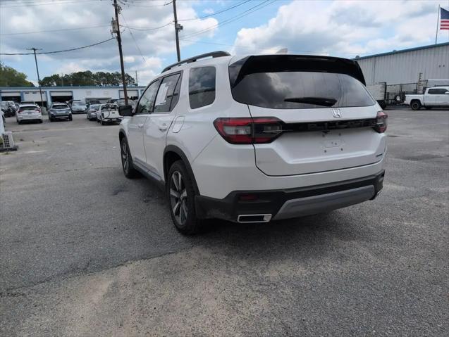 2023 Honda Pilot 2WD Touring